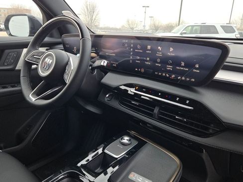 New 2026 Buick Enclave Avenir w/ Super Cruise Package image 9