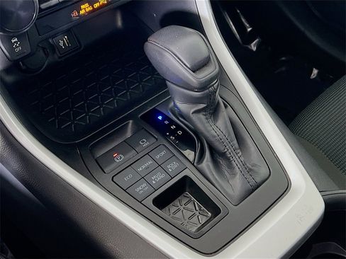 Certified 2025 Toyota RAV4 LE image 16