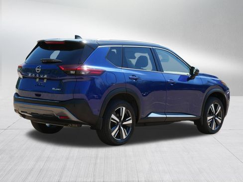 Certified 2023 Nissan Rogue SL w/ SL Premium Package AWD/4WD image 7