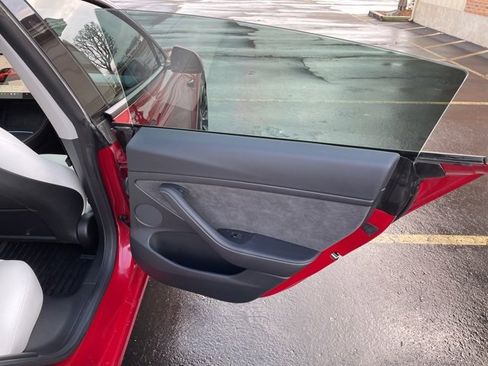 Used 2023 Tesla Model 3 Performance image 40