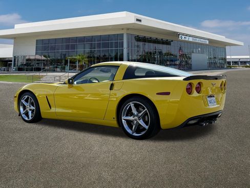 Used 2011 Chevrolet Corvette Coupe w/ Preferred Equipment Group image 8