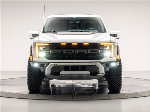 Used 2025 Ford F150 Raptor image 8