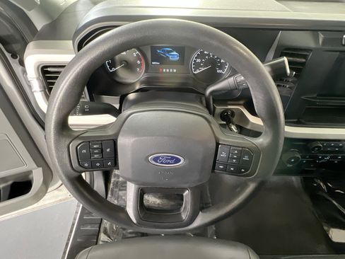 Used 2024 Ford F250 XL w/ Snow Plow Prep Package image 11