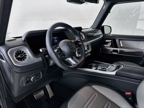 Used 2025 Mercedes-Benz G 580 w/ EQ Technology image 10