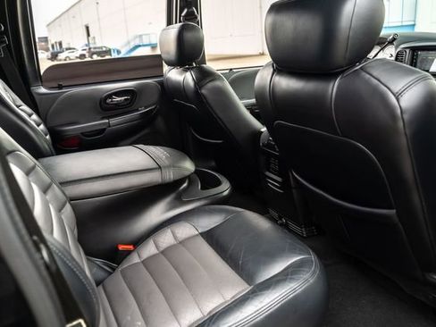 Used 2002 Ford F150 Harley-Davidson image 24