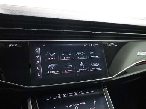 Used 2023 Audi Q7 Premium Plus w/ Premium Plus Package image 30