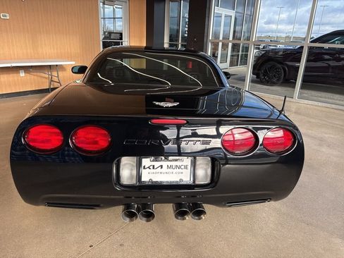 Used 2003 Chevrolet Corvette Z06 w/ Memory Package, 3 Drivers image 12