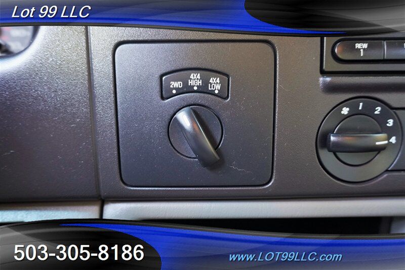 Used 2005 Ford F250 Lariat AWD/4WD image 22