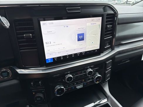 New 2026 Ford F250 Lariat w/ Black Appearance Package image 13