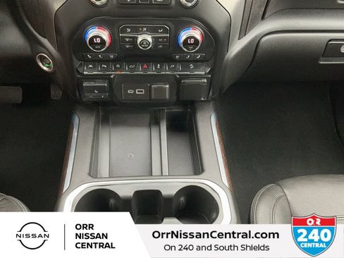 Used 2021 GMC Sierra 1500 Denali w/ Technology Package AWD/4WD image 24
