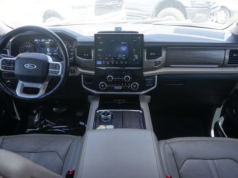 Used 2022 Ford Expedition Max Limited RWD image 31