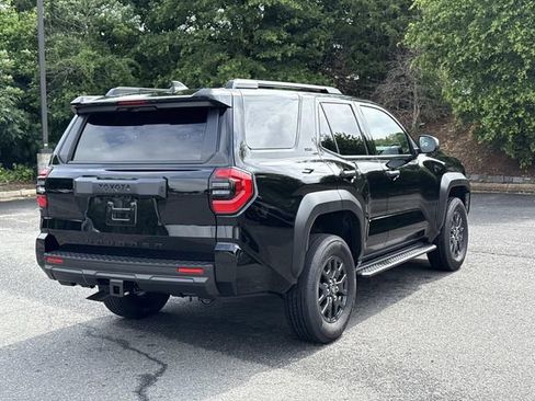 Used 2026 Toyota 4Runner SR5 AWD/4WD image 2