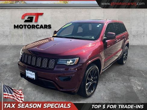Used 2020 Jeep Grand Cherokee Altitude AWD/4WD image 1