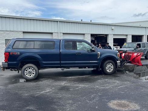 Certified 2019 Ford F250 XLT w/ XLT Value Package AWD/4WD image 4