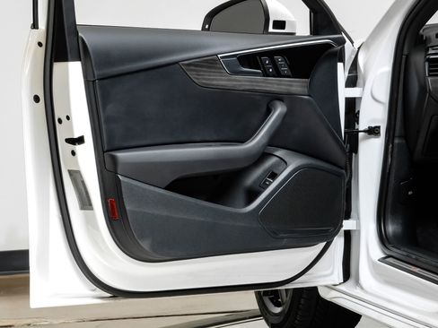 Used 2023 Audi A4 2.0T Premium w/ Convenience Package image 46