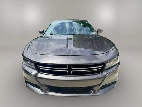 Used 2015 Dodge Charger SE w/ Popular Equipment Group RWD image 3