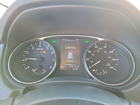 Used 2016 Nissan Rogue SV w/ SV Premium Package image 25