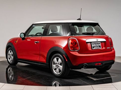 Used 2014 MINI Cooper 2-Door Hardtop FWD image 6