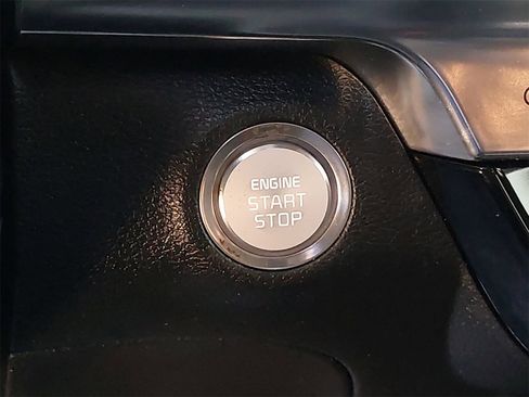 Certified 2022 Kia Telluride LX image 32