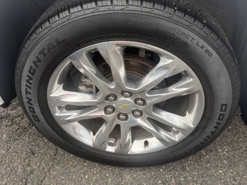 Used 2018 Chevrolet Traverse High Country AWD/4WD image 15