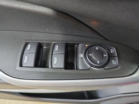 New 2026 Chevrolet Trax RS image 27