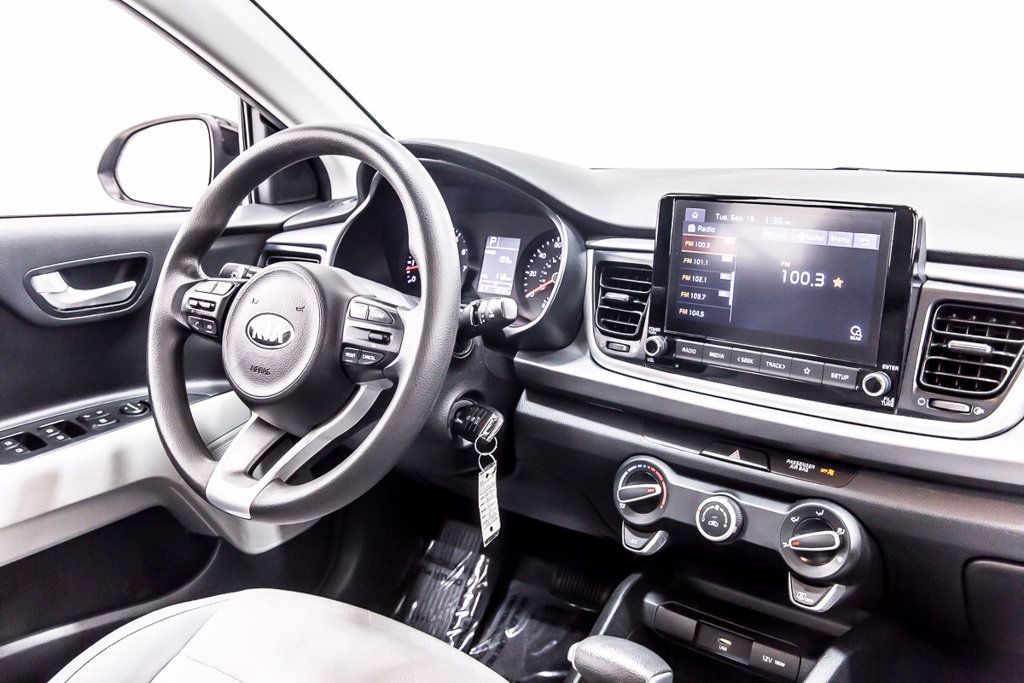 Used 2021 Kia Rio S FWD image 33