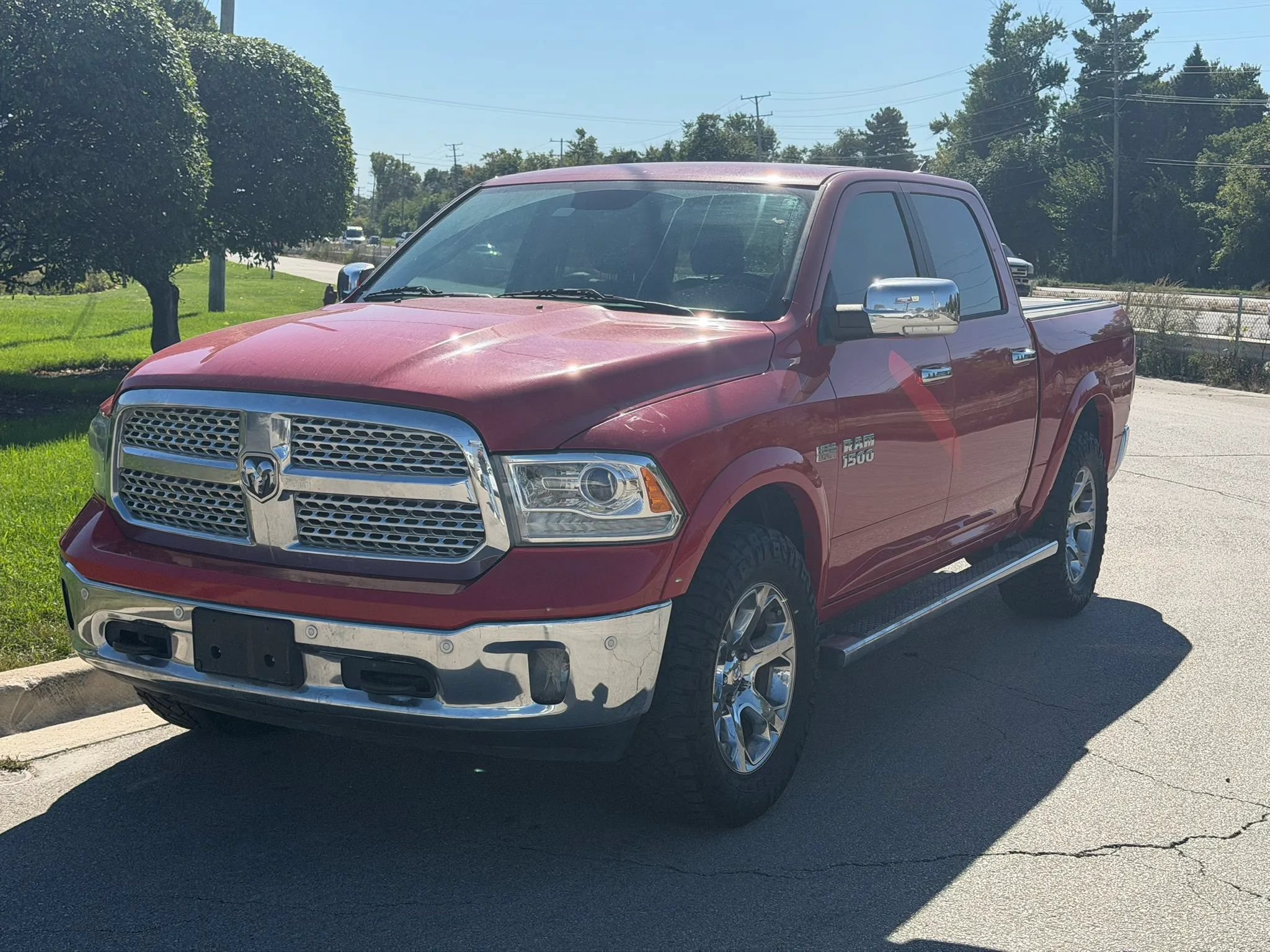 Used 2017 RAM 1500 Laramie w/ Convenience Group AWD/4WD image 1