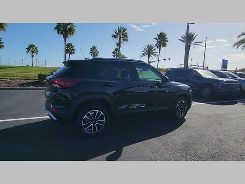 New 2026 Chevrolet TrailBlazer LT w/ Driver Confidence Package image 19