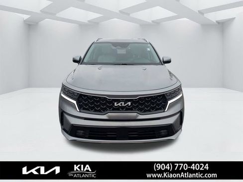 Used 2022 Kia Sorento SX image 8