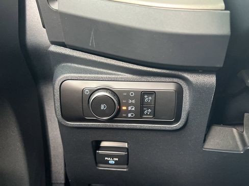 New 2026 Ford Bronco Outer Banks w/ Sasquatch Package AWD/4WD image 11