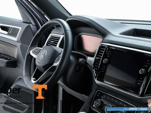 Used 2023 Volkswagen Atlas Cross Sport SE w/ Panoramic Sunroof Package FWD image 35