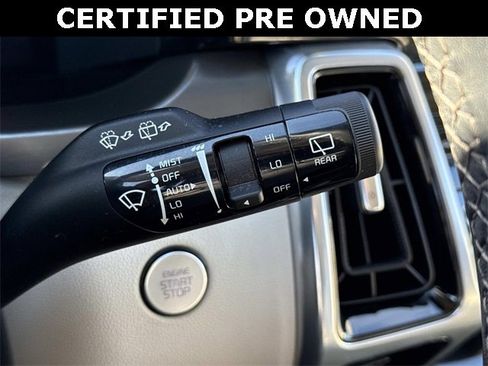 Certified 2023 Kia Sorento SX image 26