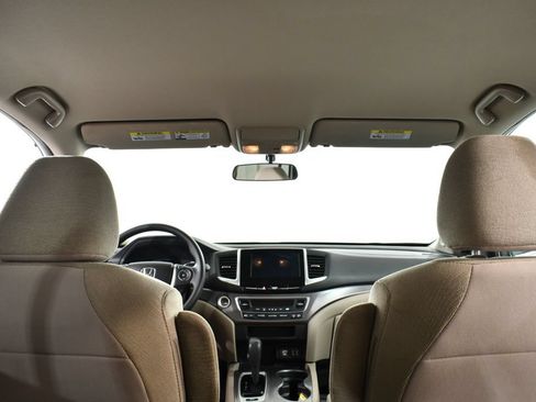 Used 2016 Honda Pilot EX image 17