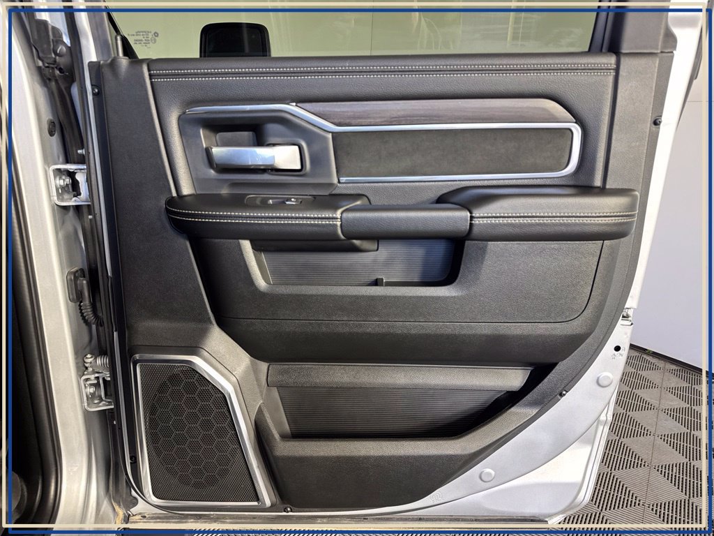 Certified 2026 RAM 2500 Laramie AWD/4WD image 47