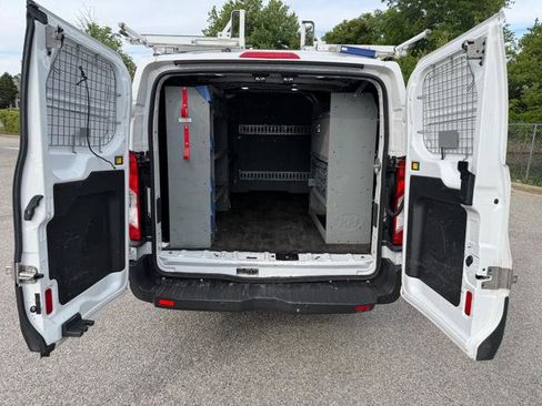 Used 2018 Ford Transit 250 130 Low Roof RWD image 26