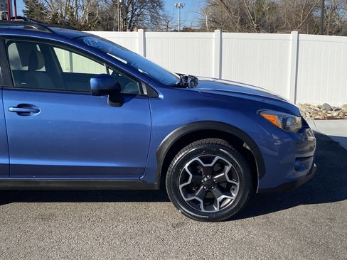 Used 2014 Subaru Crosstrek 2.0i Premium w/ Moonroof Package image 8