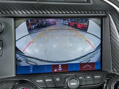 Used 2018 Chevrolet Corvette Z06 image 32