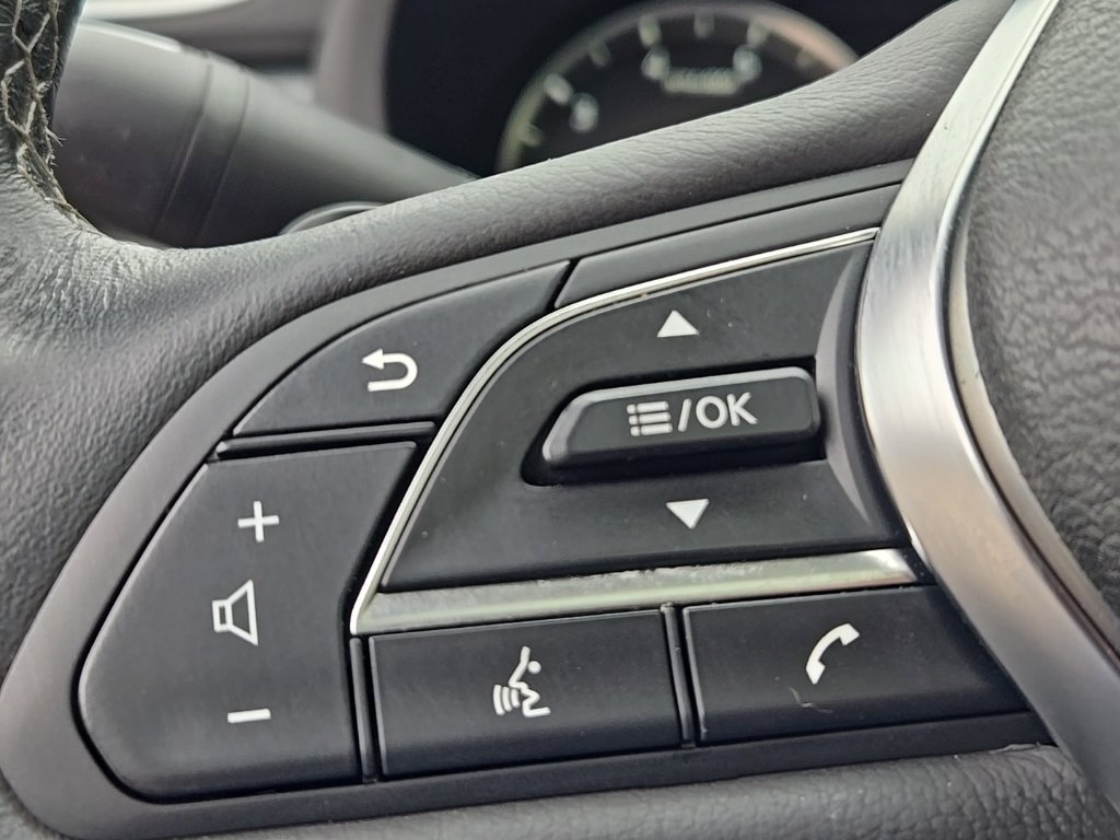 Used 2019 INFINITI QX50 Essential w/ Proactive Package AWD/4WD image 26