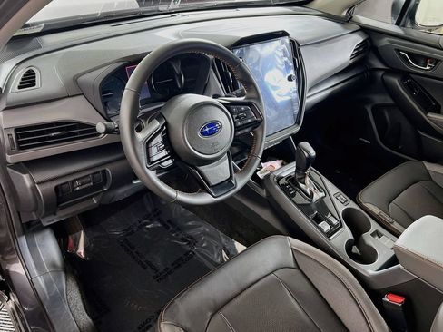 Certified 2025 Subaru Crosstrek 2.5i Limited w/ Popular Package #3A AWD/4WD image 9