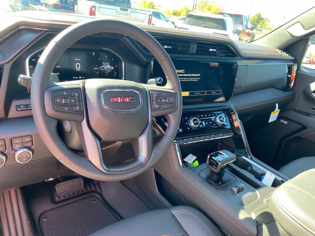 New 2026 GMC Sierra 1500 AT4 w/ AT4 Premium Package AWD/4WD image 15