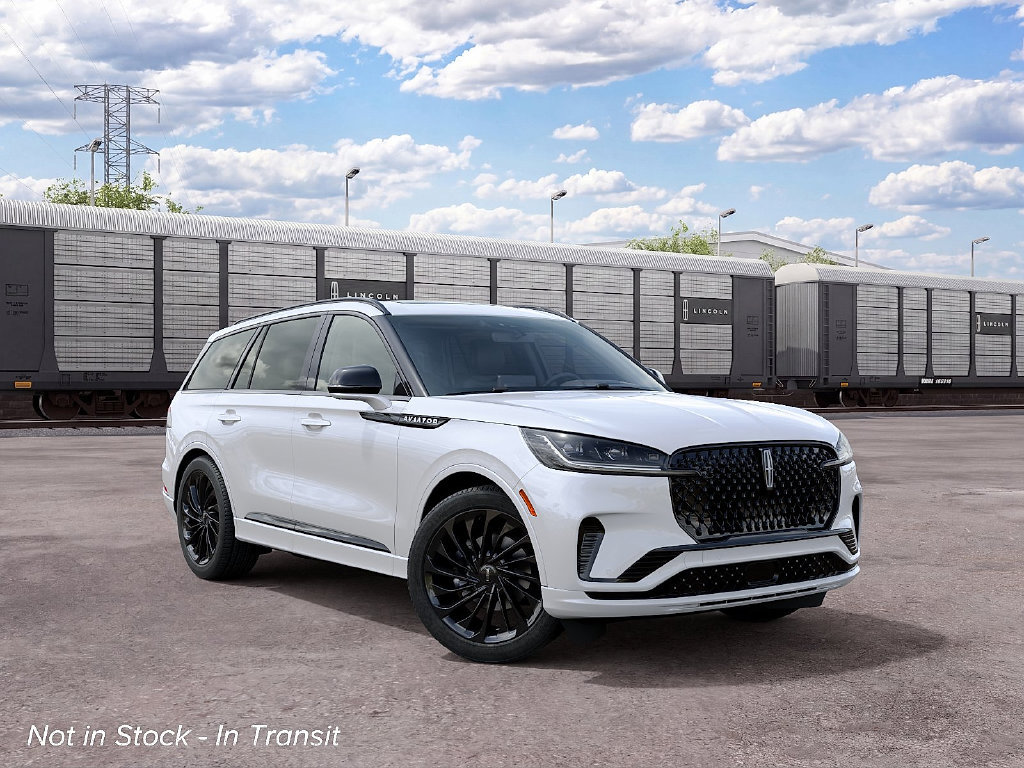 New 2027 Lincoln Aviator Reserve AWD/4WD image 4