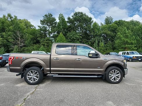 Used 2017 Ford F150 XLT w/ Equipment Group 302A Luxury AWD/4WD image 6