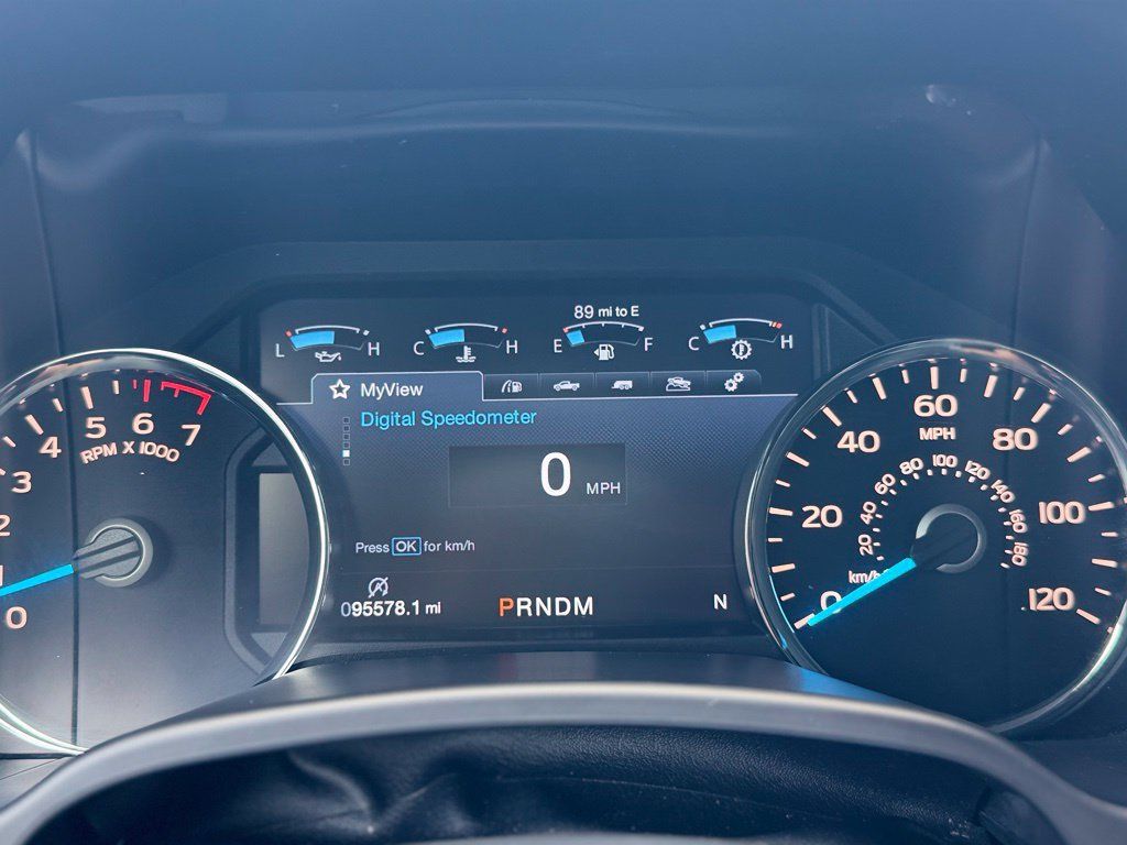 Used 2017 Ford F150 Platinum w/ Equipment Group 701A Luxury AWD/4WD image 29