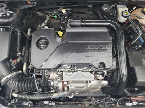Used 2022 Chevrolet Malibu LS FWD image 30