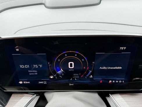 New 2026 Chevrolet Suburban Premier w/ Sun And Tow Package AWD/4WD image 13