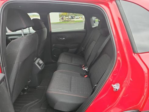 Certified 2025 Honda HR-V Sport image 15