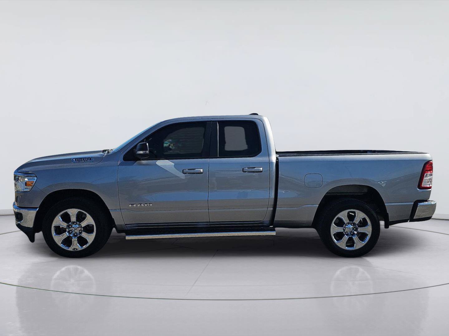Used 2022 RAM 1500 Lone Star RWD image 2