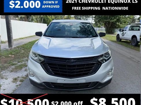 Used 2021 Chevrolet Equinox LS w/ LS Convenience Package FWD image 1