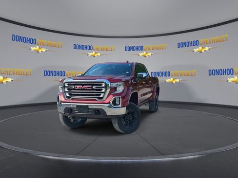 Used 2020 GMC Sierra 1500 SLT w/ SLT Premium Plus Package AWD/4WD image 8