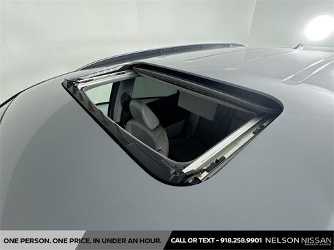 Used 2021 Honda Pilot Touring image 22